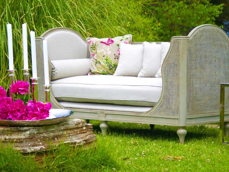 outdoor-armchair